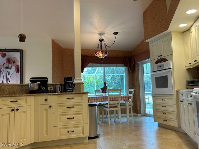 3806 SW 5th AVE, Cape Coral, FL 33914