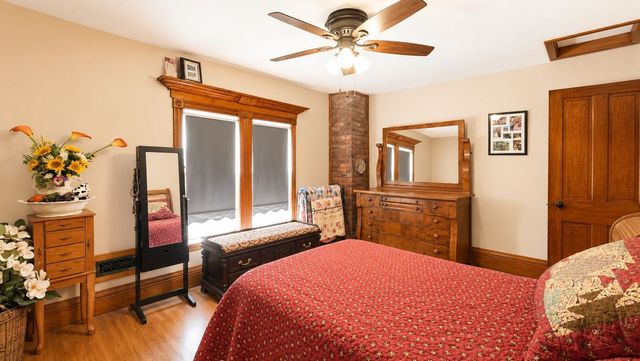 1329 Hancock AVENUE, Vandergrift, PA 15690