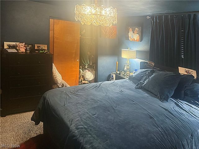 240 Fernwood Avenue, Weirton, WV 26062