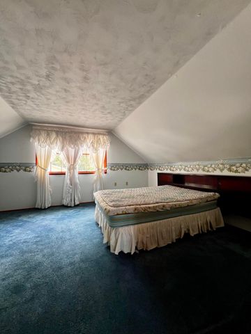 772 Imperial Road, Valparaiso, IN 46385