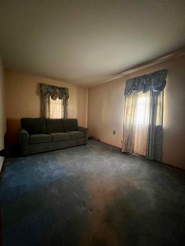 772 Imperial Road, Valparaiso, IN 46385