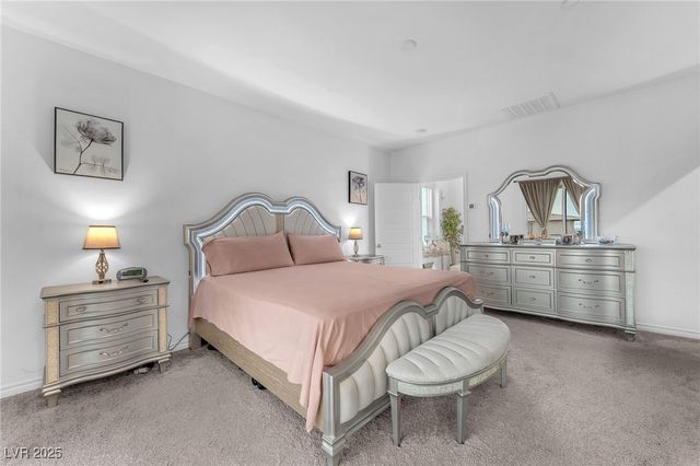 8879 Roadrunner Ravine Street, Las Vegas, NV 89166