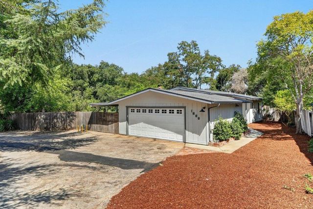 1800 Quail Hollow Road, Ben Lomond, CA 95005