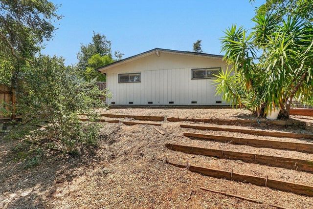 1800 Quail Hollow Road, Ben Lomond, CA 95005