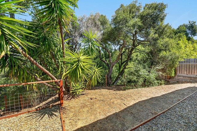 1800 Quail Hollow Road, Ben Lomond, CA 95005