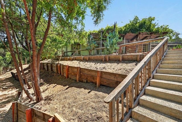 1800 Quail Hollow Road, Ben Lomond, CA 95005
