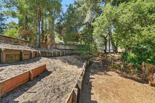 1800 Quail Hollow Road, Ben Lomond, CA 95005