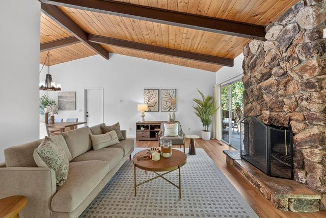 1800 Quail Hollow Road, Ben Lomond, CA 95005