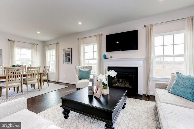 379 KELSO DR, Camp Hill, PA 17011