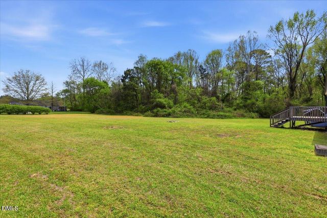 3909 La Varra Drive, Clayton, NC 27520