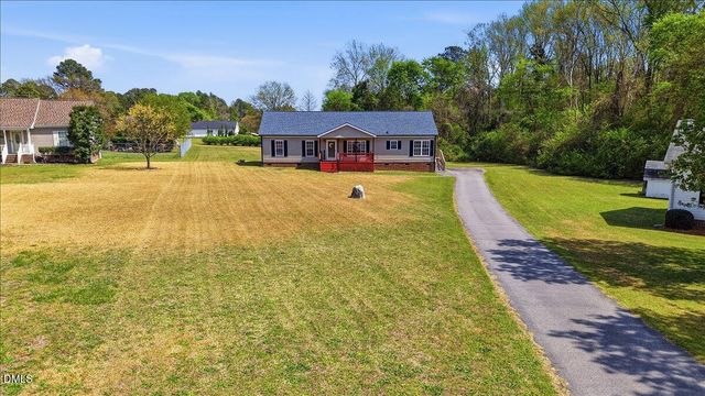 3909 La Varra Drive, Clayton, NC 27520