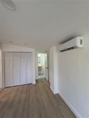 1348 NE 182nd St, North Miami Beach, FL 33162