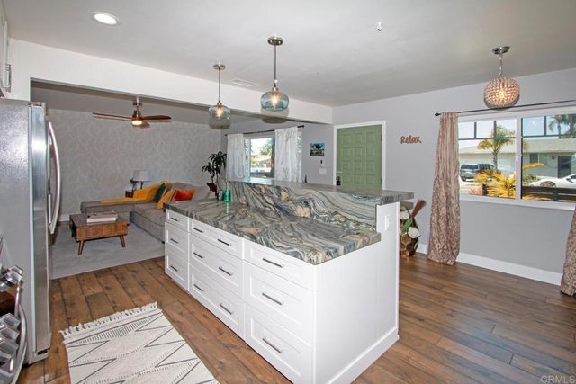 907 California Street, Oceanside, CA 92054