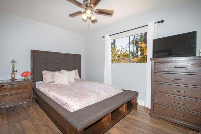 907 California Street, Oceanside, CA 92054