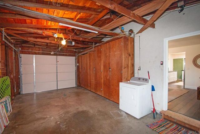 907 California Street, Oceanside, CA 92054