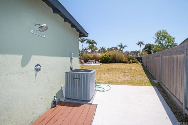 907 California Street, Oceanside, CA 92054