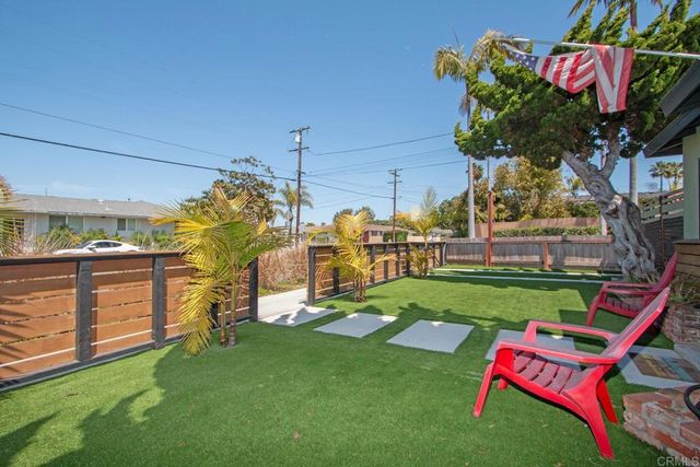 907 California Street, Oceanside, CA 92054