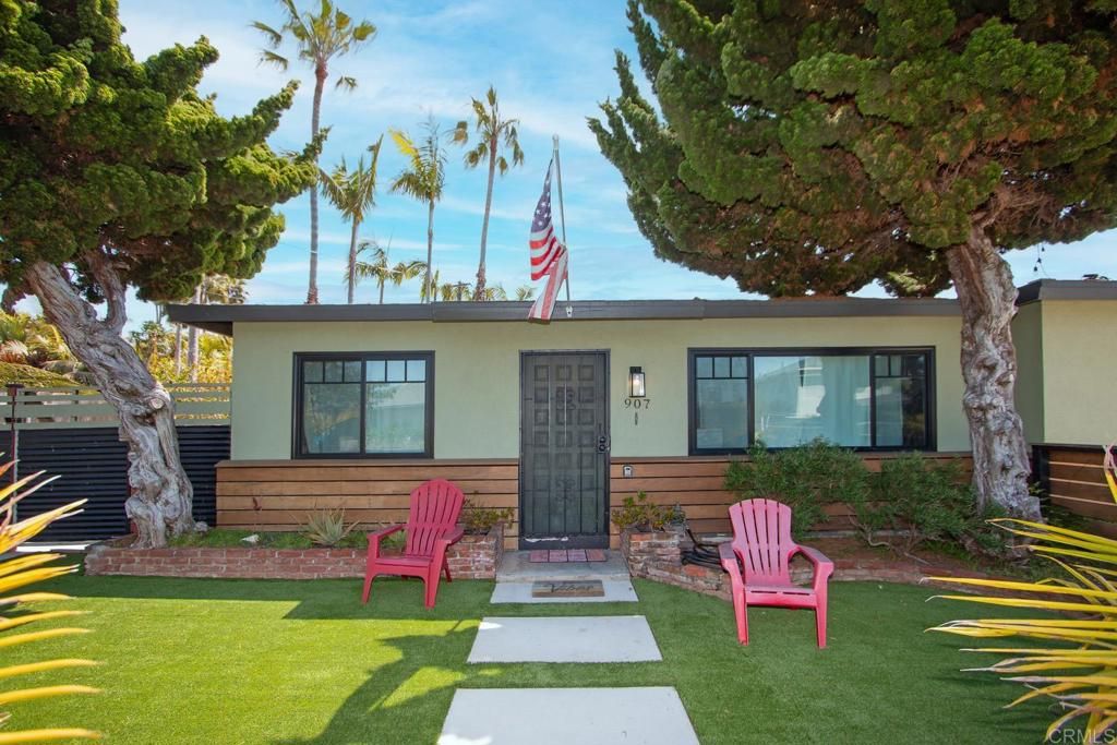 907 California Street, Oceanside, CA 92054