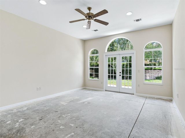 1256 AVENIDA DE LAS CASAS, Lady Lake, FL 32159