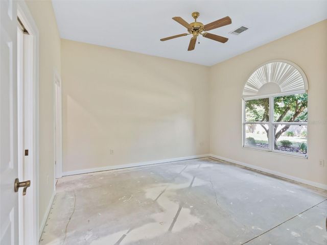 1256 AVENIDA DE LAS CASAS, Lady Lake, FL 32159