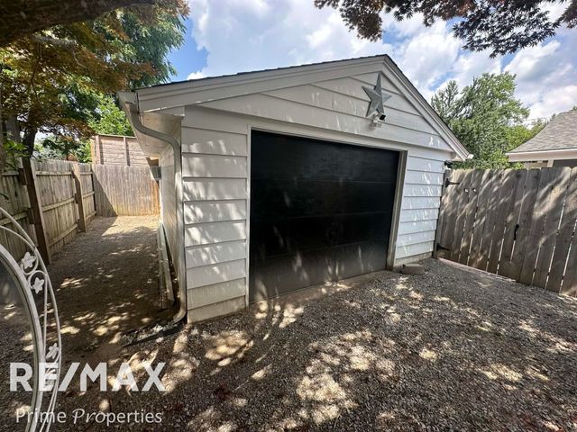 151 E Main Street, Otisville, MI 48463