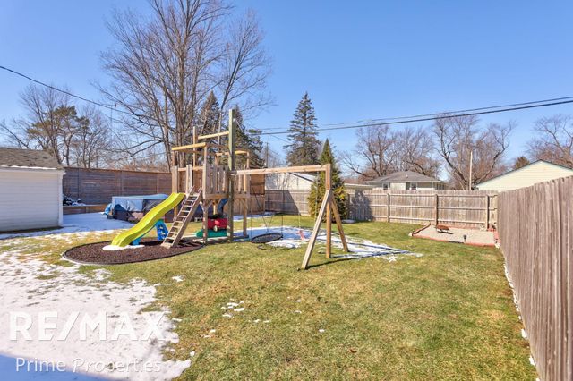 151 E Main Street, Otisville, MI 48463