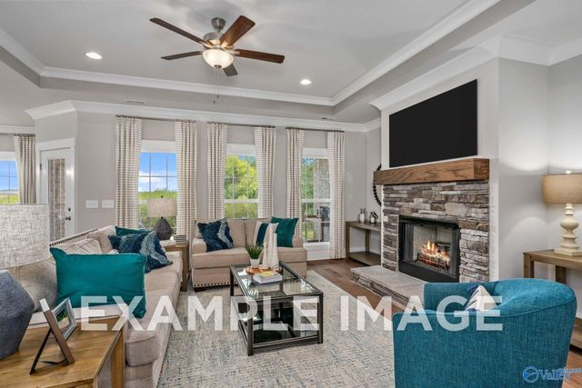 827 Ronnie Drive SE, Hartselle, AL 35640