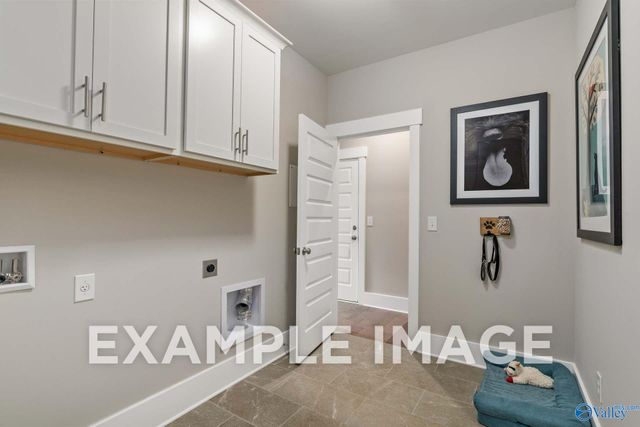 827 Ronnie Drive SE, Hartselle, AL 35640