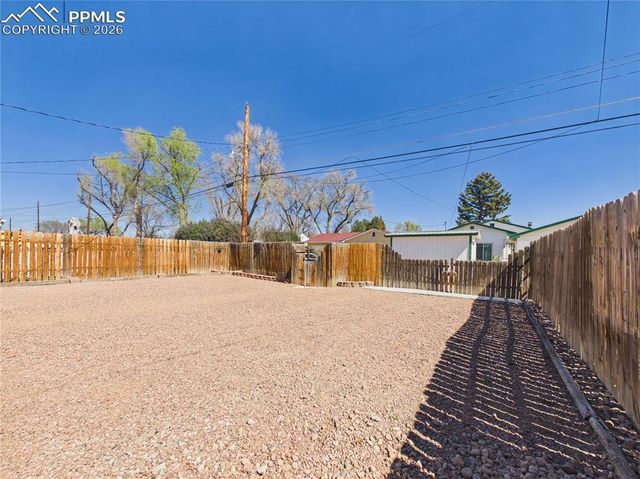 416 Alma Avenue, Pueblo, CO 81004