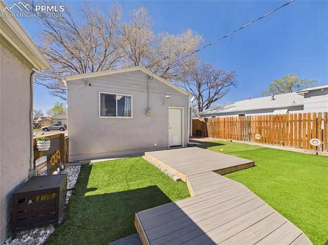 416 Alma Avenue, Pueblo, CO 81004
