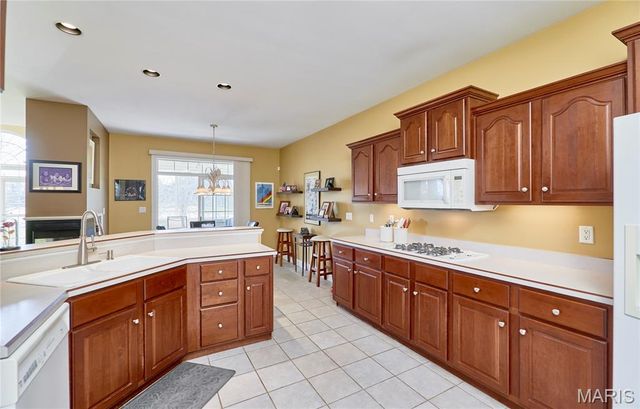 184 Bear Creek Drive, Wentzville, MO 63385