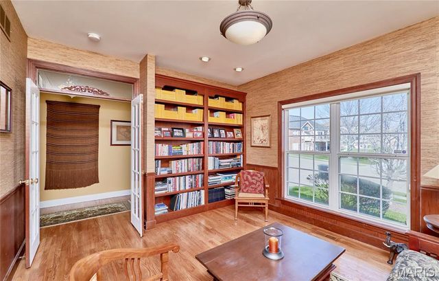 184 Bear Creek Drive, Wentzville, MO 63385