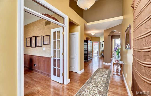 184 Bear Creek Drive, Wentzville, MO 63385