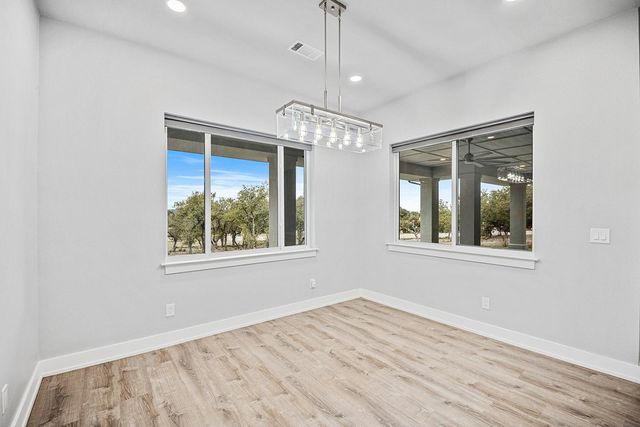 21603 Thomas CV, Lago Vista, TX 78645