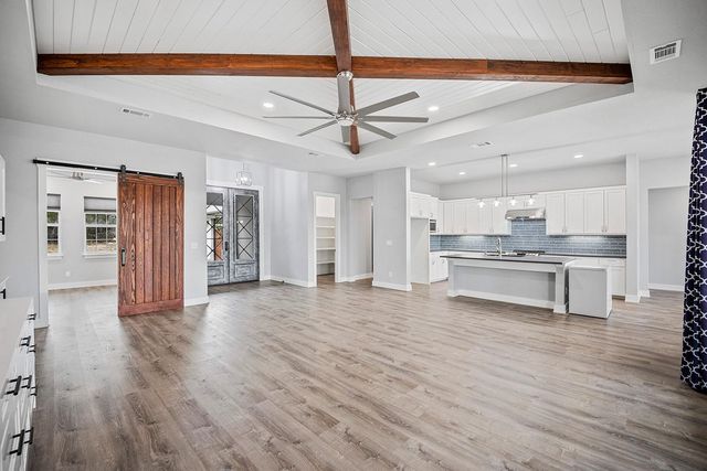 21603 Thomas CV, Lago Vista, TX 78645