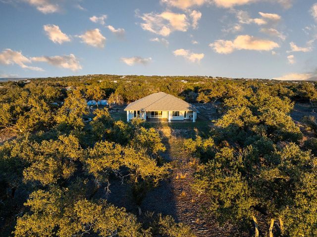 21603 Thomas CV, Lago Vista, TX 78645