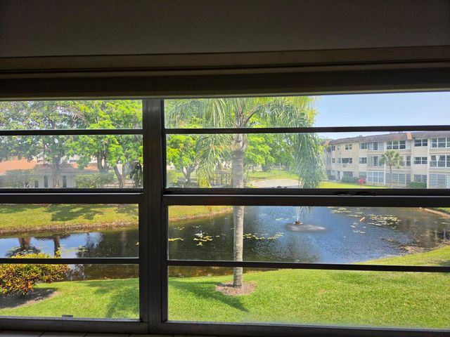 3400 NW 48th Avenue, Lauderdale Lakes, FL 33319