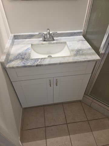 3400 NW 48th Avenue, Lauderdale Lakes, FL 33319