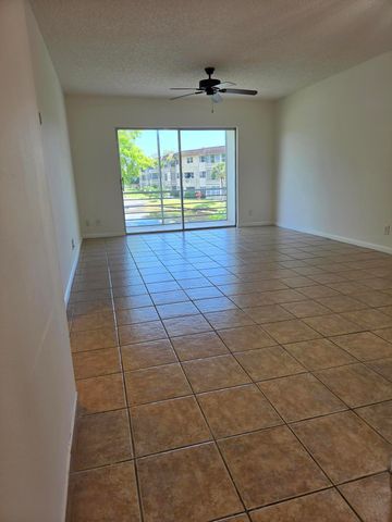 3400 NW 48th Avenue, Lauderdale Lakes, FL 33319