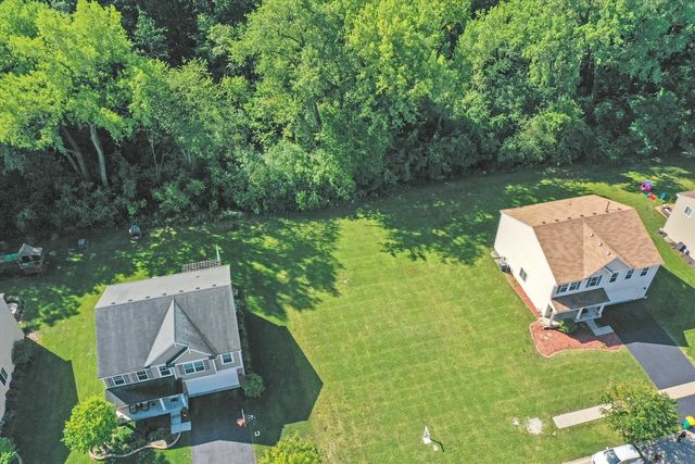 2412 Fleetwood Drive, Joliet, IL 60432