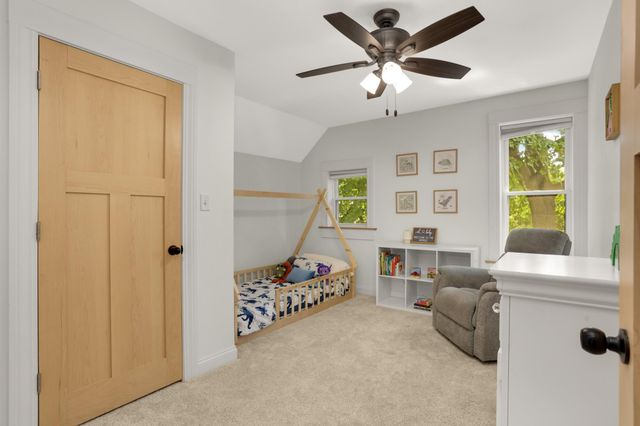 155 Page Street E, Saint Paul, MN 55107
