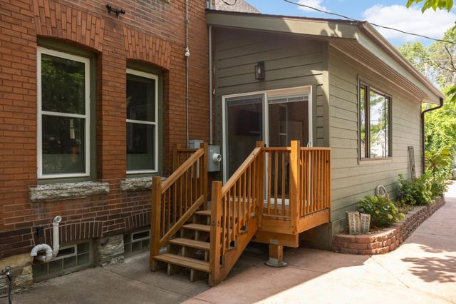 155 Page Street E, Saint Paul, MN 55107