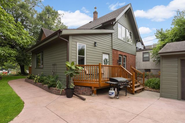 155 Page Street E, Saint Paul, MN 55107