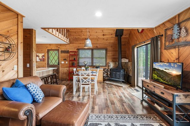 206 Ivy Knob Lane, Hayesville, NC 28904