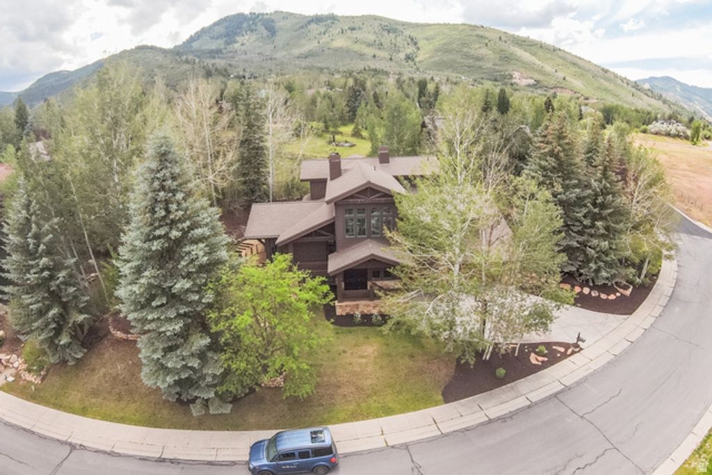2585 ASPEN SPRINGS DR, Park City, UT 84060 — exterior