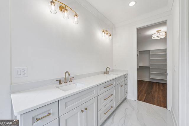 4810 Moonview Lane, Sugar Hill, GA 30518