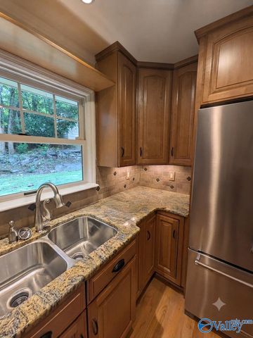 7110 Criner Road SE, Huntsville, AL 35802