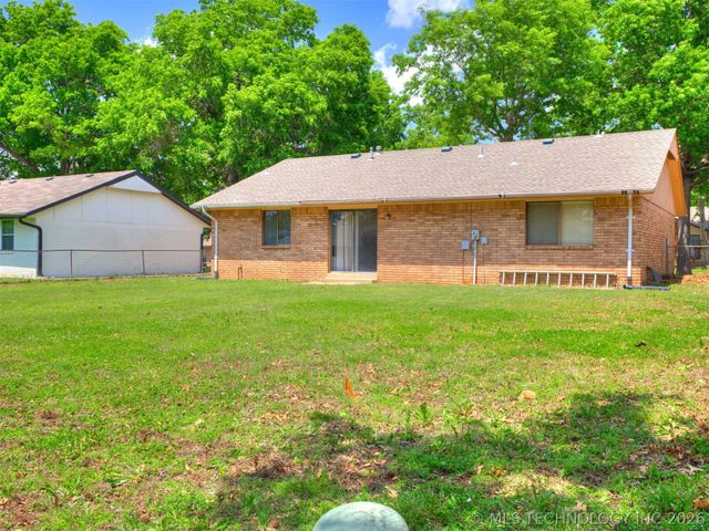 413 W Birmingham Street, Broken Arrow, OK 74011