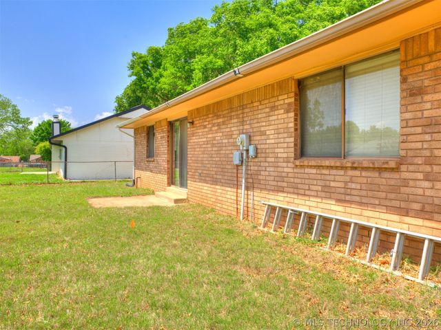 413 W Birmingham Street, Broken Arrow, OK 74011