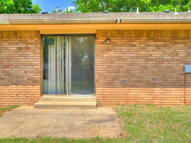 413 W Birmingham Street, Broken Arrow, OK 74011